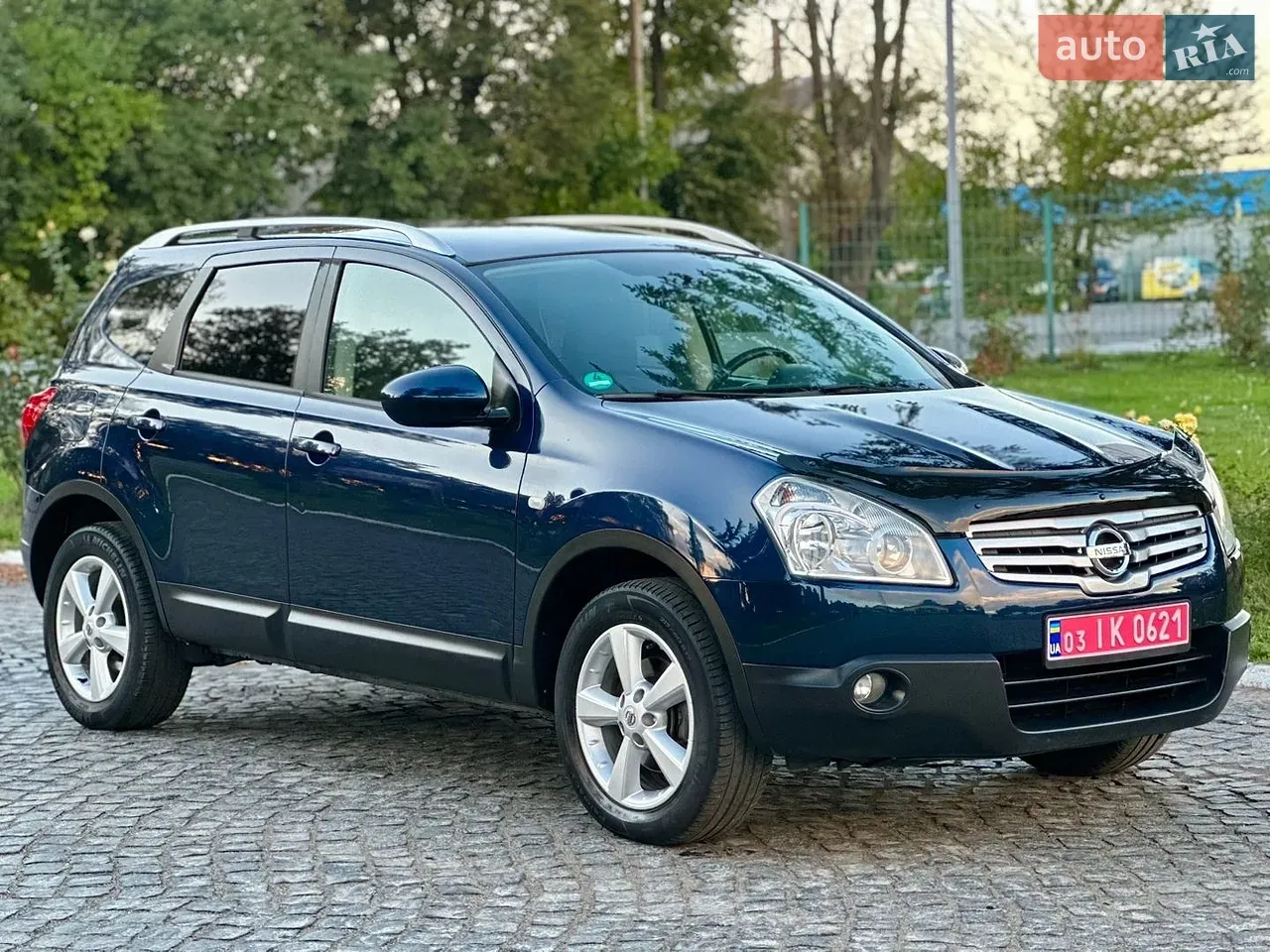 Nissan Qashqai 2009 photo 2