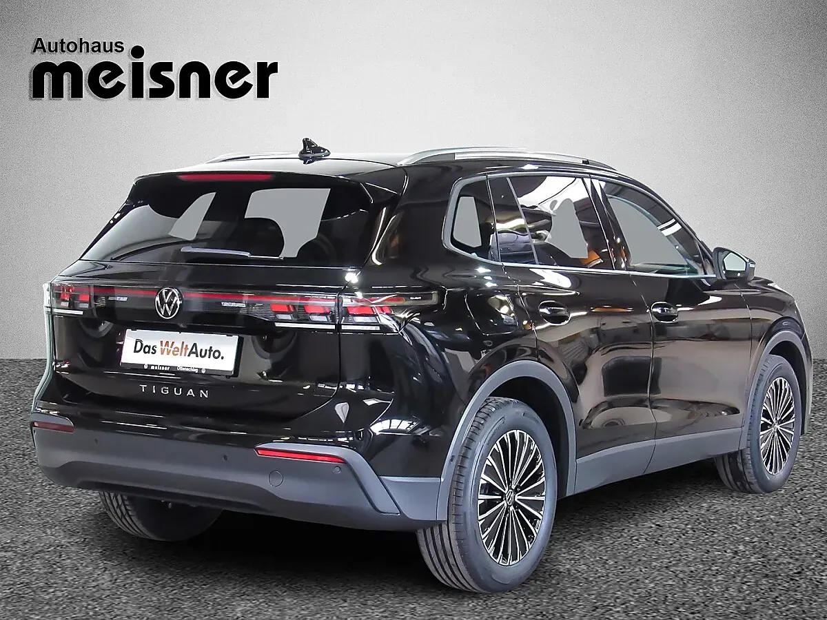 Volkswagen Tiguan 2025 photo 2