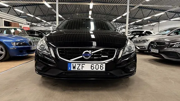 Volvo V60 2013 photo 2