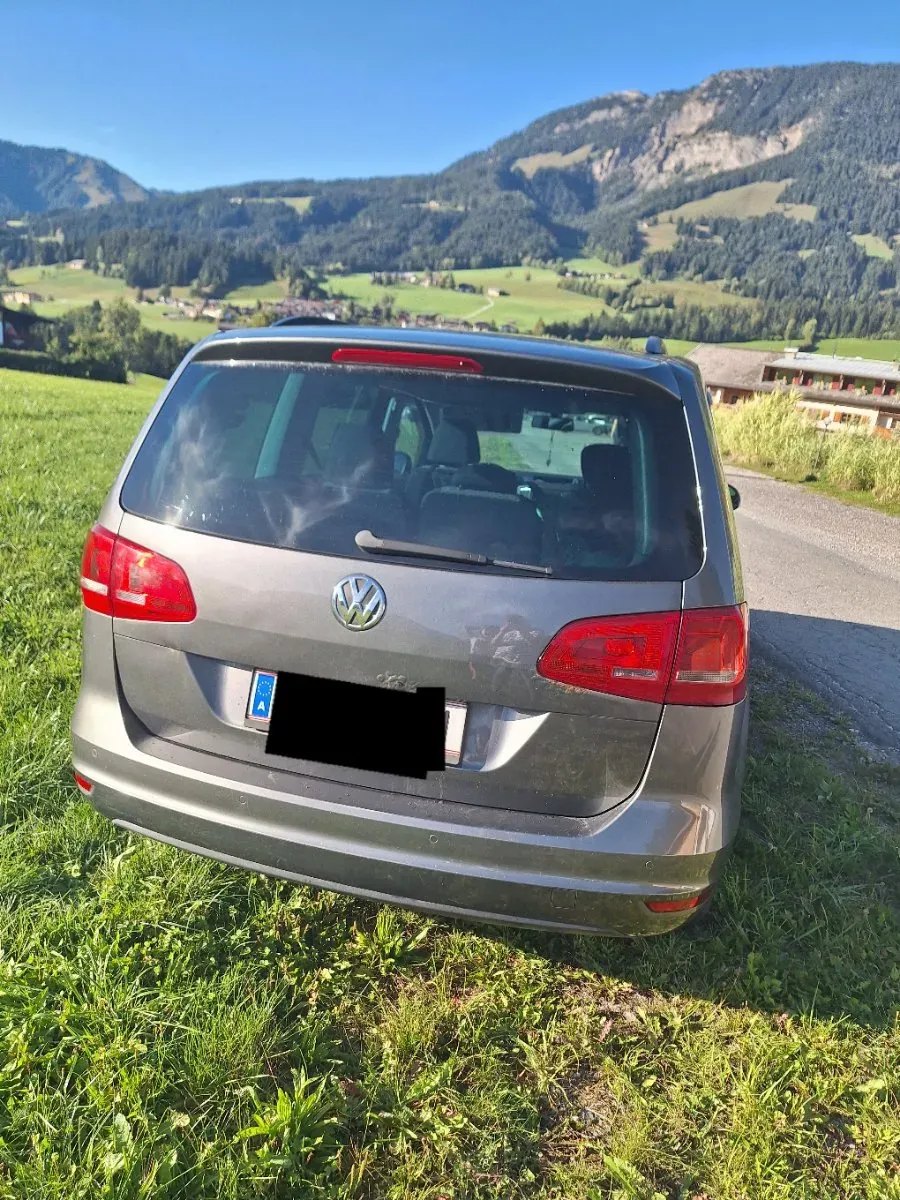 Volkswagen Sharan 2010 photo 3