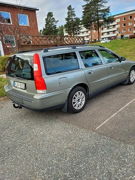 Volvo V70 2006 photo 4