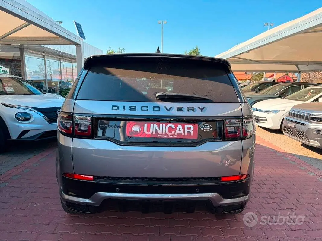 Land Rover Discovery Sport 2021 photo 5