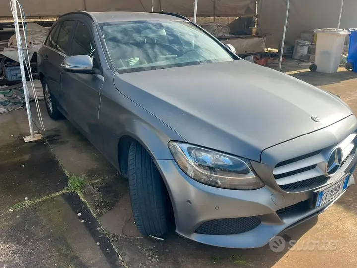 Mercedes-Benz C-Class 2017 photo 4