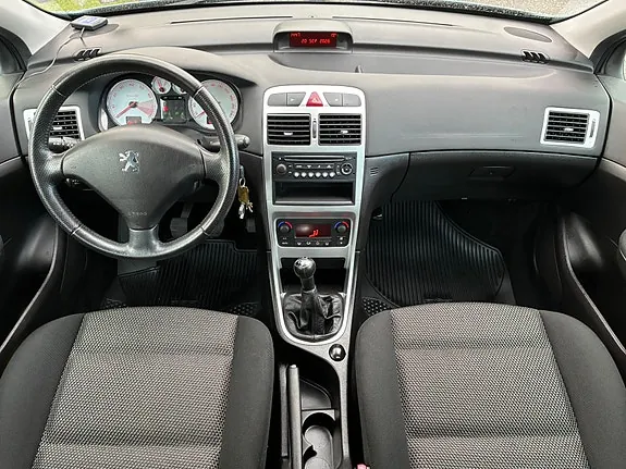 Peugeot 307 2008 photo 5