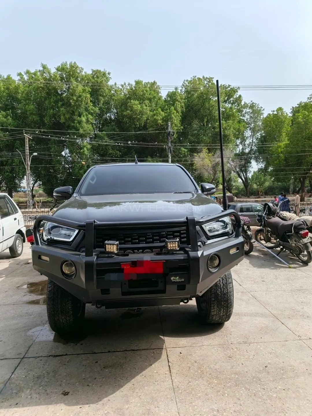 Toyota Hilux