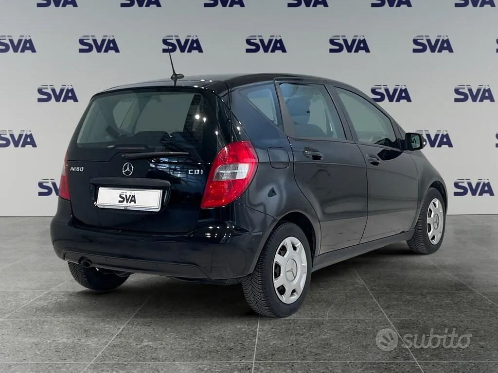Mercedes-Benz A-Class 2013 photo 2