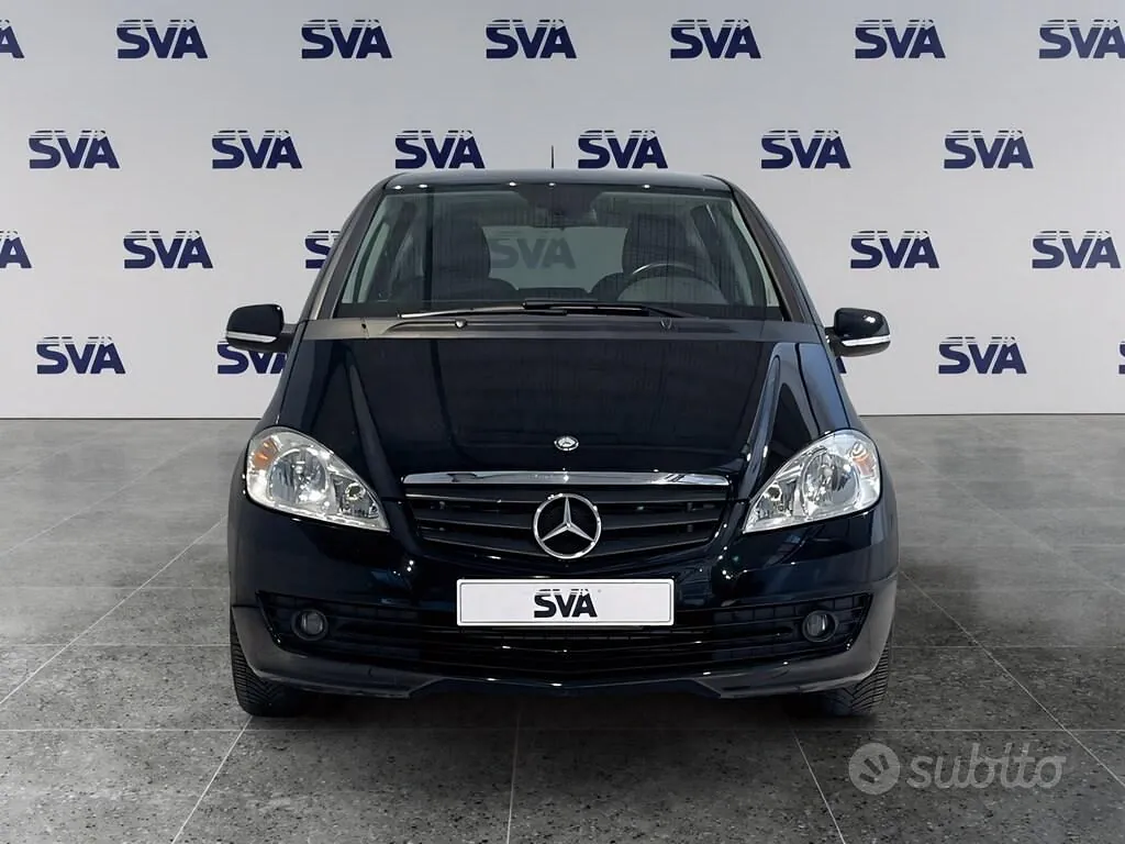 Mercedes-Benz A-Class 2013 photo 3