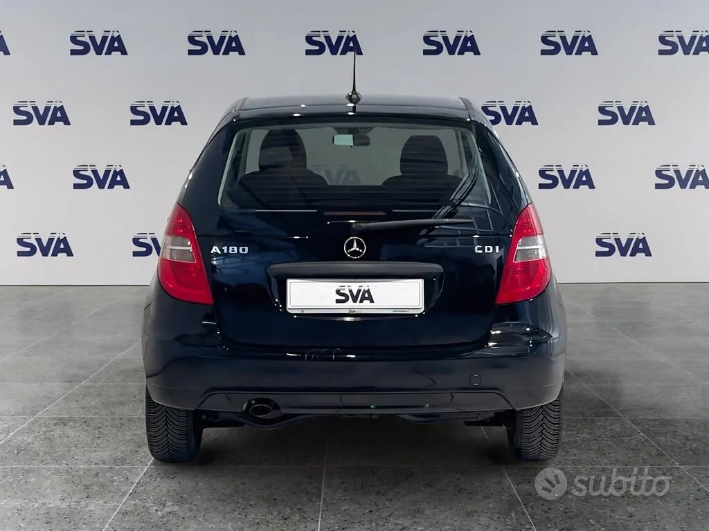 Mercedes-Benz A-Class 2013 photo 4