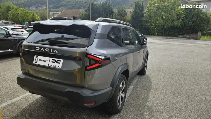 Dacia Bigster 2025 photo 3