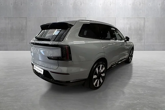 Volvo Ex90 2025 photo 3