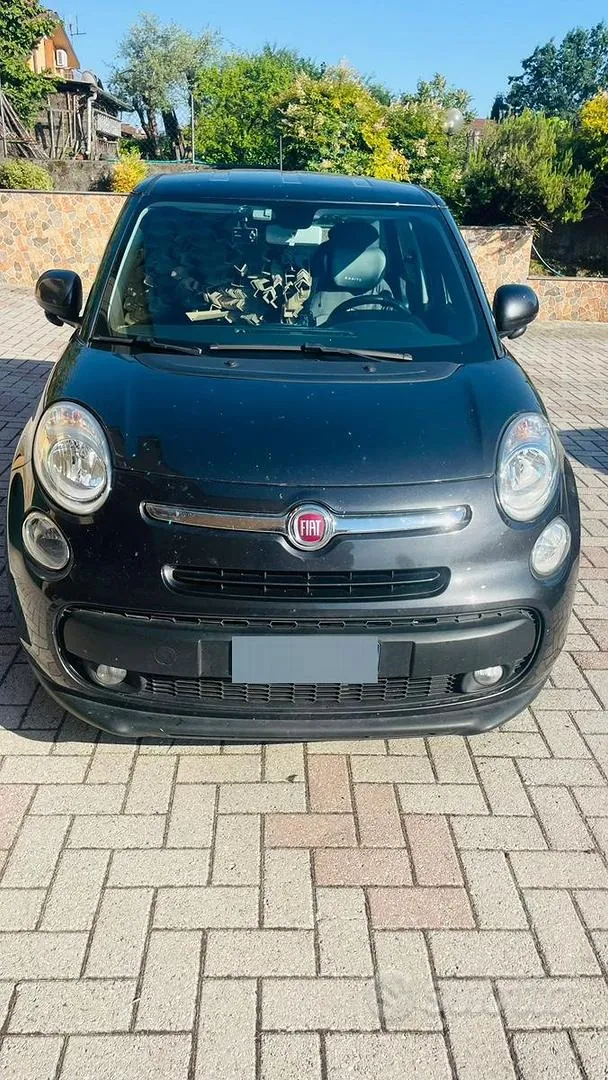 Fiat 500L 2016 photo 2
