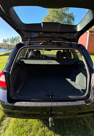 Volvo V70 2010 photo 5