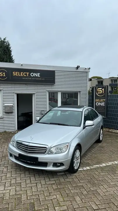 Mercedes-Benz C180