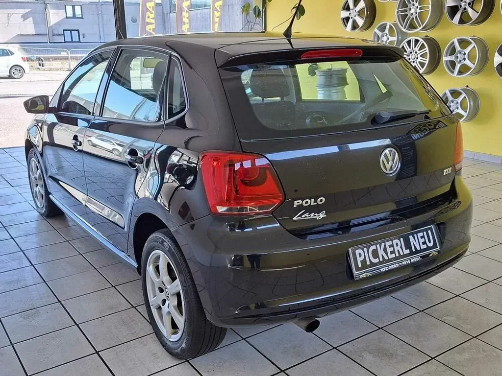 Volkswagen Polo 2014 photo 2