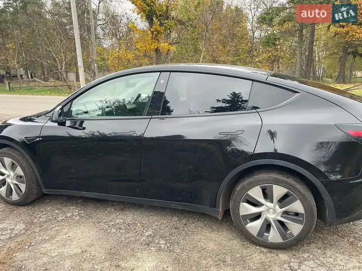 Tesla Model Y 2022 photo 4