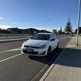 Volkswagen Golf 2015 photo 3