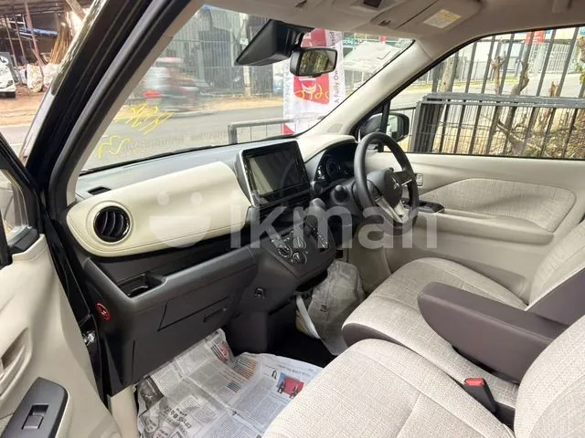 Mitsubishi Ek Wagon 2025 photo 5