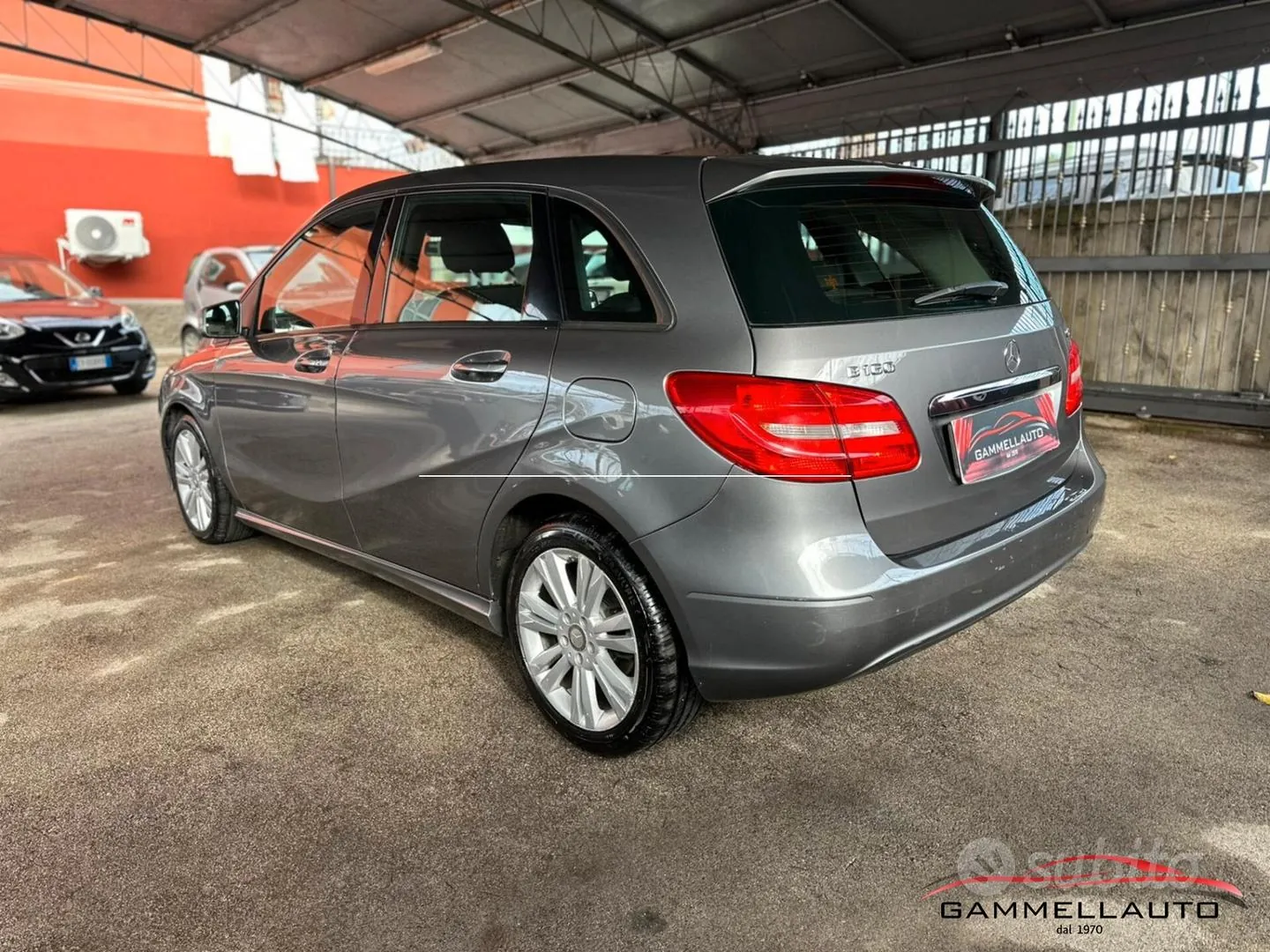 Mercedes-Benz B160 2014 photo 4