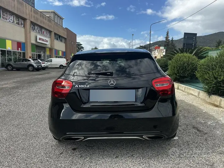 Mercedes-Benz A-Class 2017 photo 4