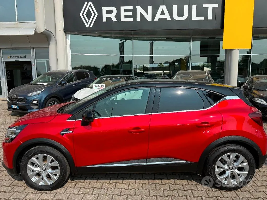 Renault Captur 2022 photo 2