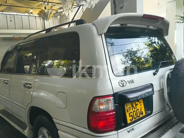 Toyota Land Cruiser 1998 photo 2