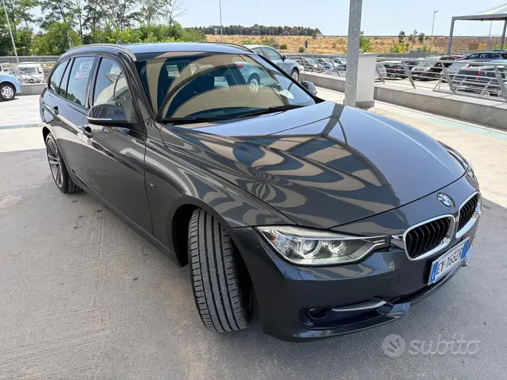 BMW 318 2015 photo 2