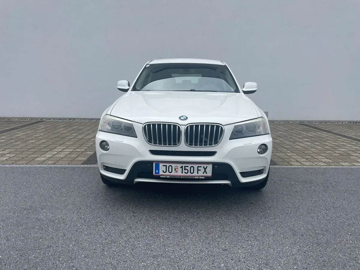 BMW X3 2011 photo 3