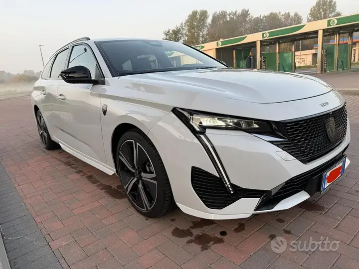 Peugeot 308 2024 photo 2