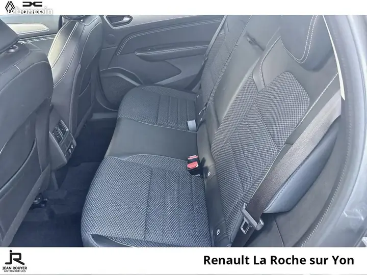 Renault Arkana 2023 photo 4