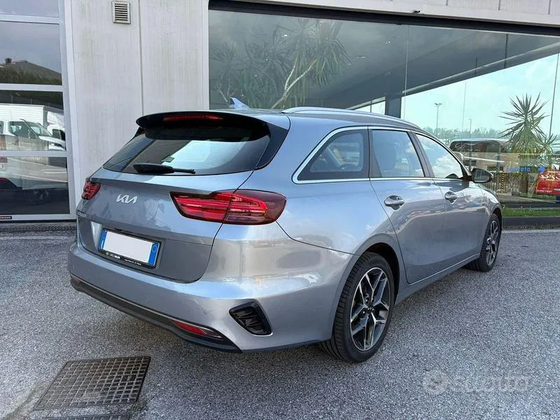 Kia Ceed 2022 photo 4