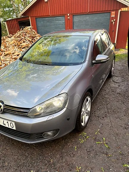 Volkswagen Golf 2011 photo 4