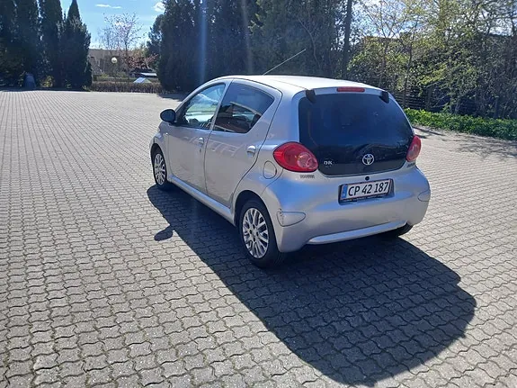 Toyota Aygo 2008 photo 4