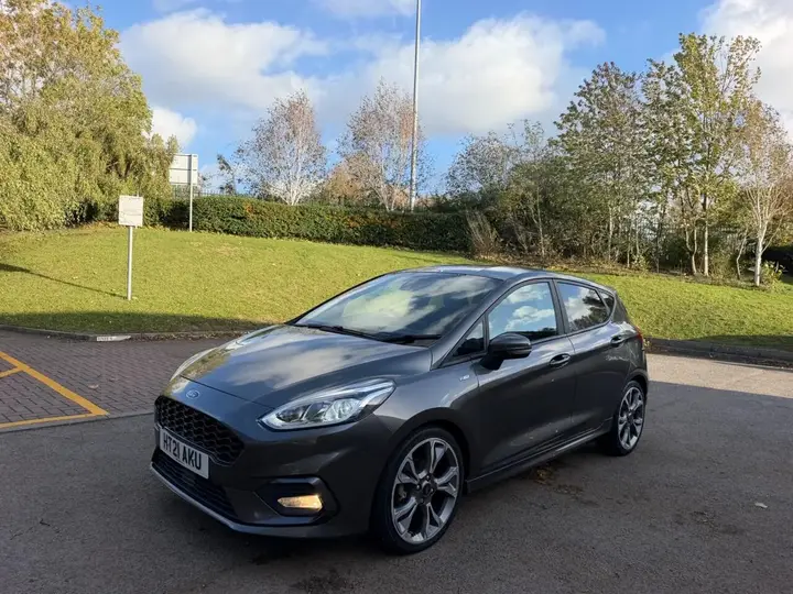 Ford Fiesta 2021 photo 2