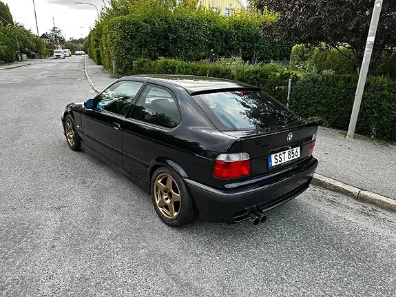 BMW 323Ti 1998 photo 3