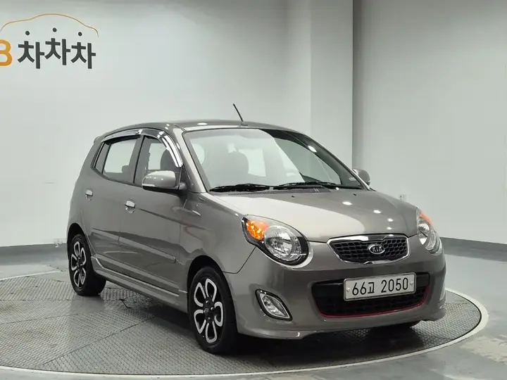 Kia Morning 2010 photo 4