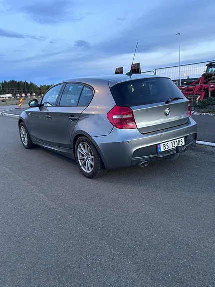 BMW 116D 2010 photo 3
