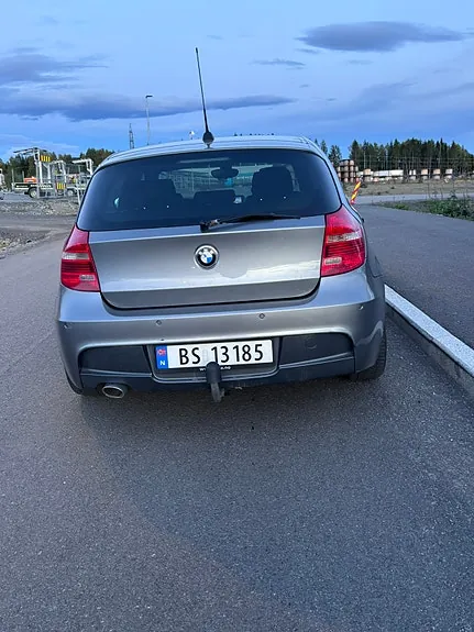 BMW 116D 2010 photo 4