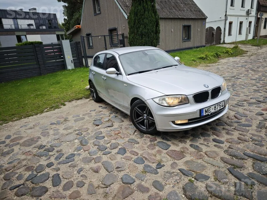 BMW 118