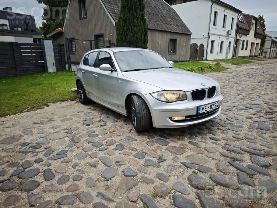 BMW 118 2009 photo 5