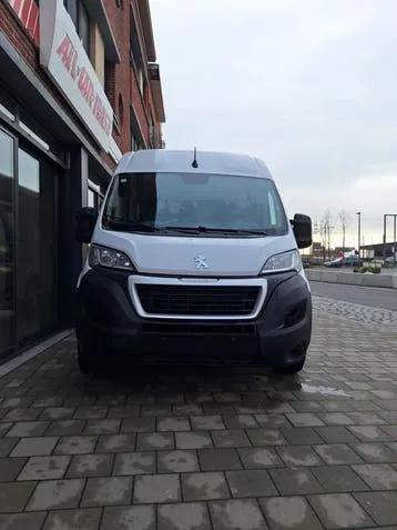 Peugeot Boxer 2022 photo 2