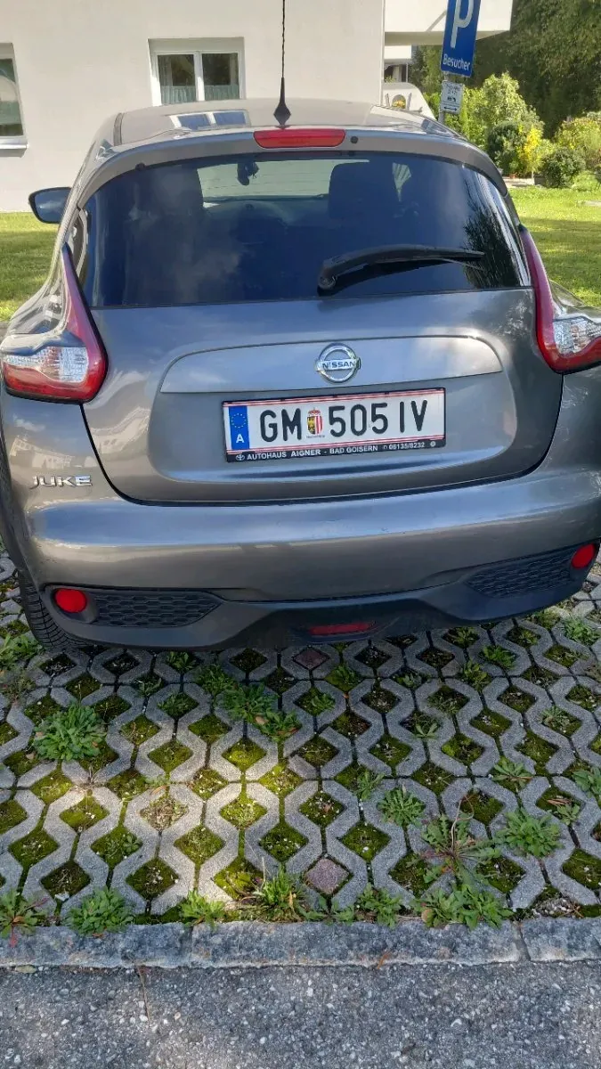 Nissan Juke 2015 photo 2