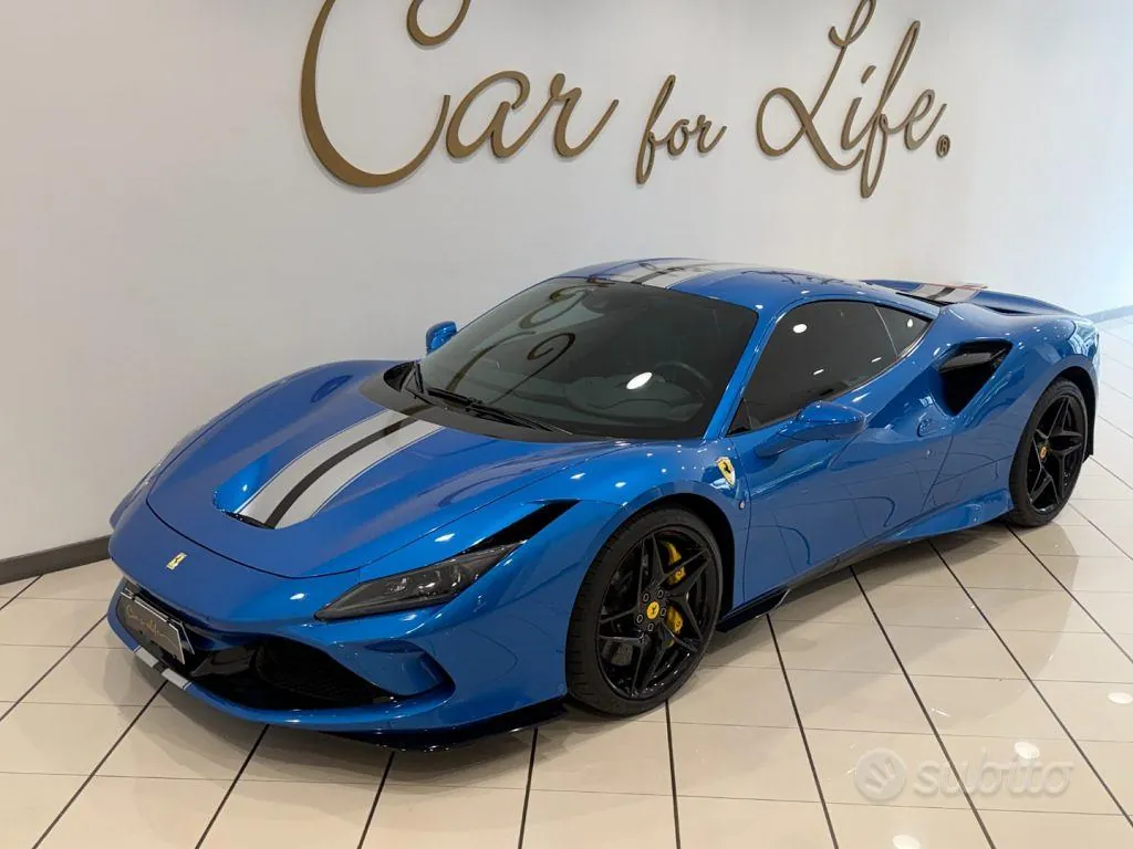 Ferrari F8 Tributo 2021 photo 2