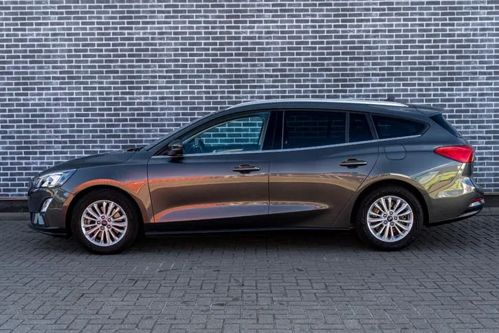 Ford Focus 2020 photo 3