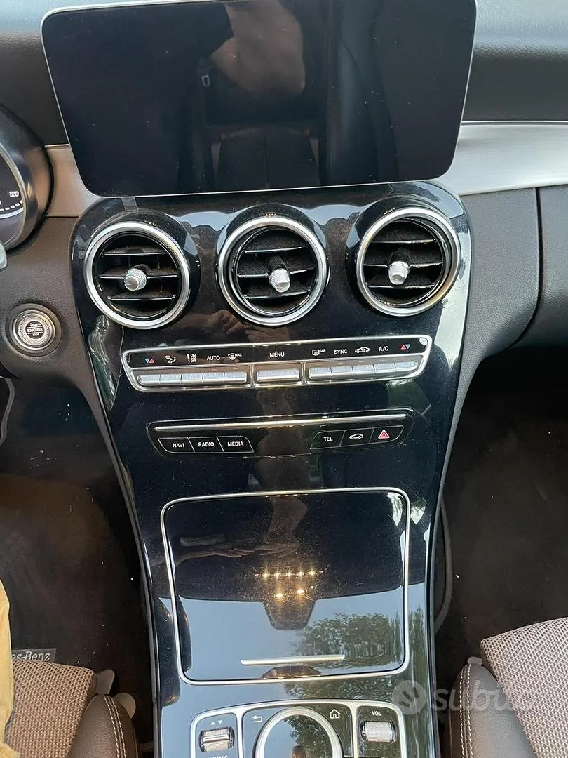 Mercedes-Benz C 2020 photo 4
