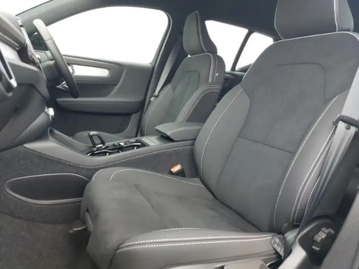 Volvo Xc40 2026 photo 5