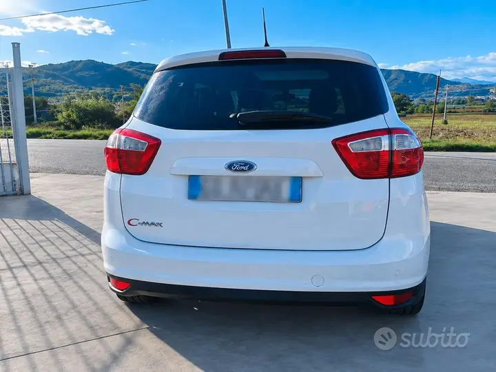Ford C-Max 2011 photo 2