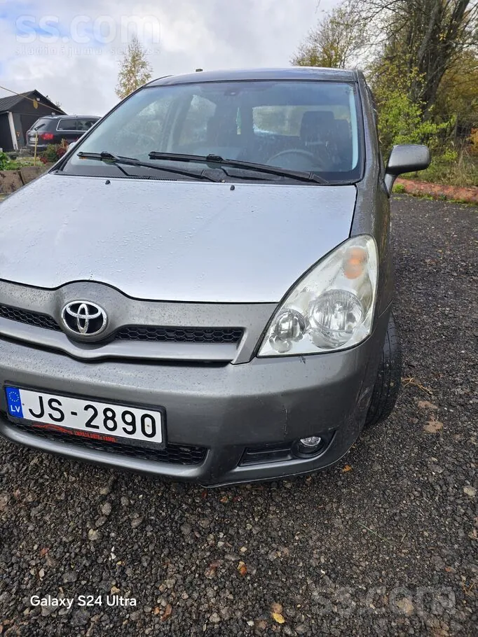 Toyota Corolla Verso 2007 photo 2