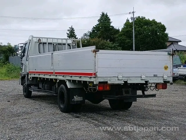 Hino Ranger 1990 photo 3