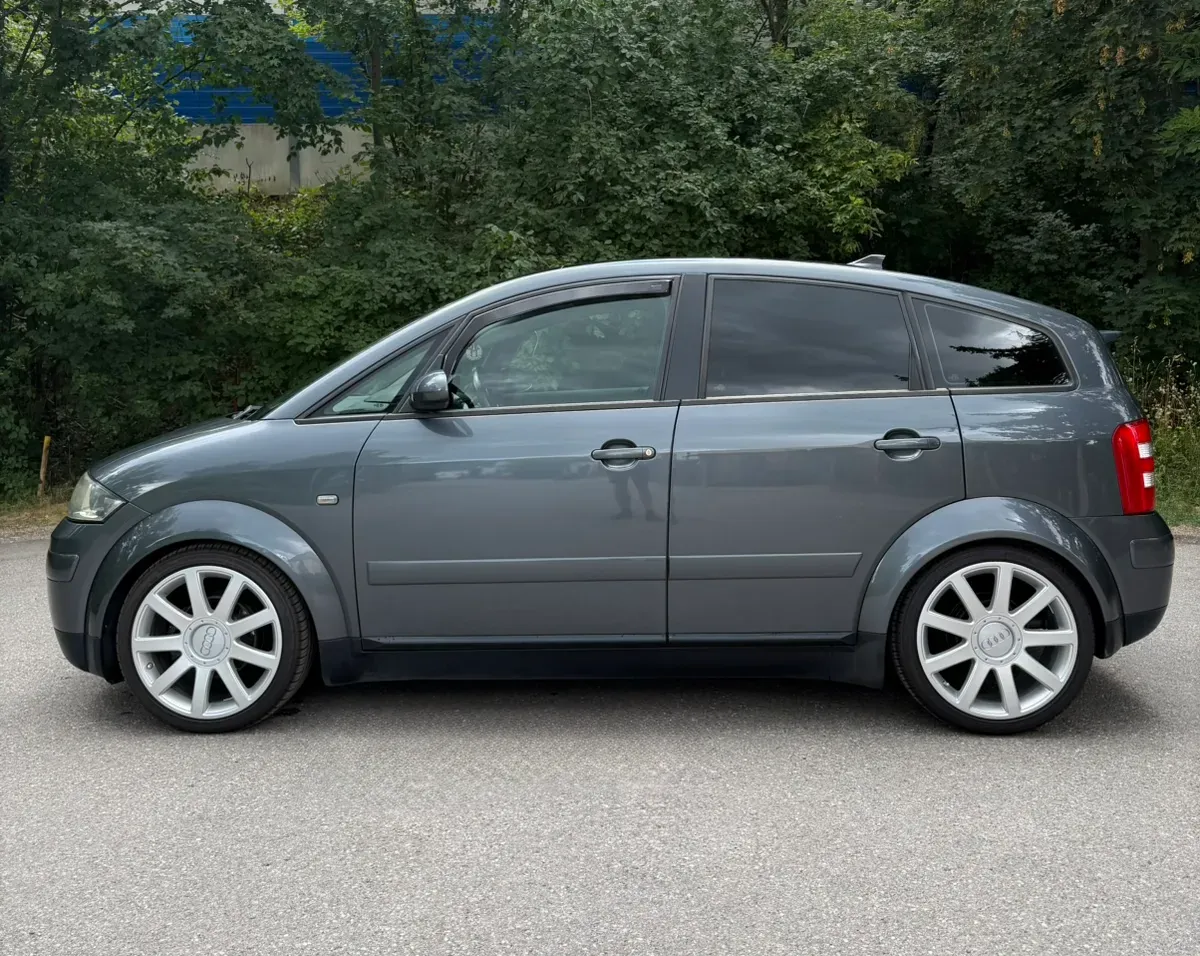 Audi A2 2003 photo 2
