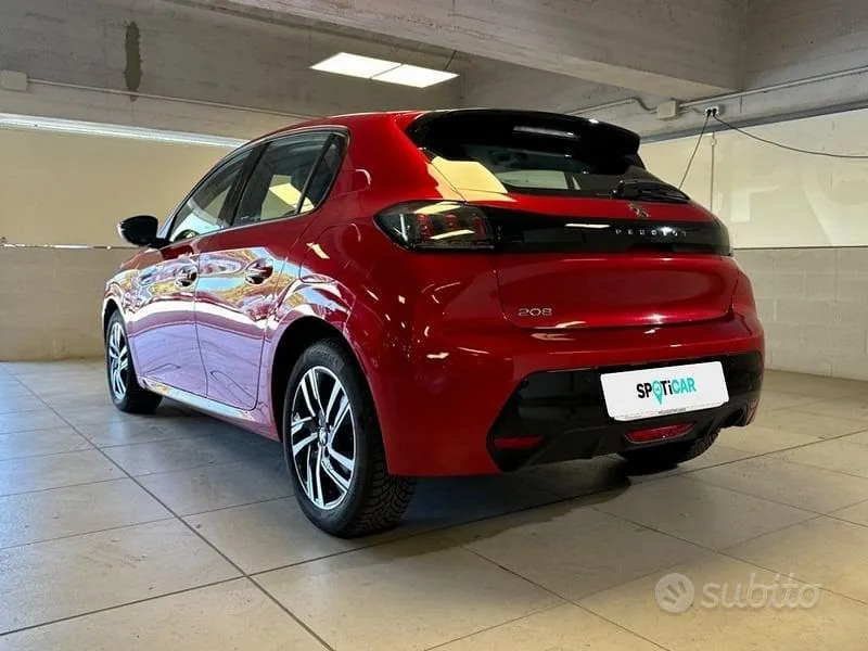 Peugeot 208 2020 photo 3